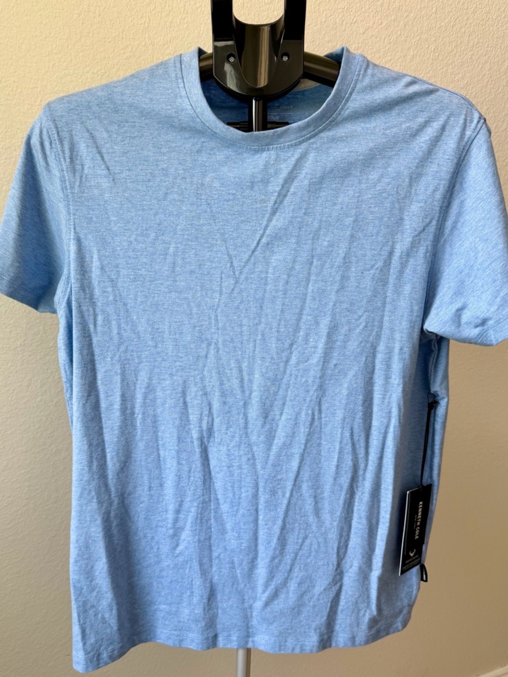 Kenneth Cole Men’s Light Blue Crew Neck Short Sleeve Tee